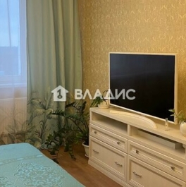 Продажа 2-комн квартиры на вторичном рынке ул Лётчика Грицевца,  д. 5,  к. 1