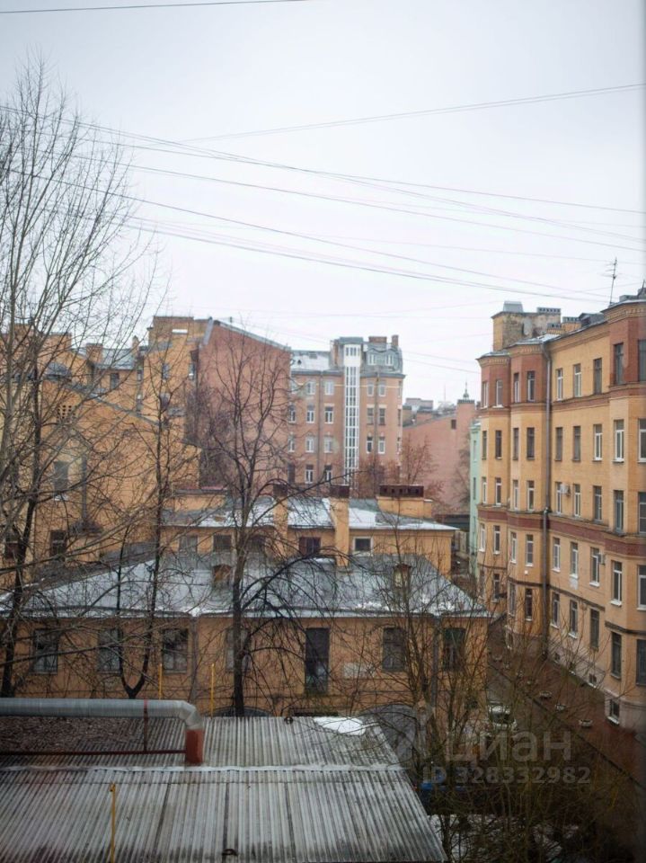 Продажа 2-комн квартиры на вторичном рынке улица Бармалеева, 1