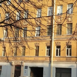 Продажа 6-комн квартиры на вторичном рынке 18-я линия
