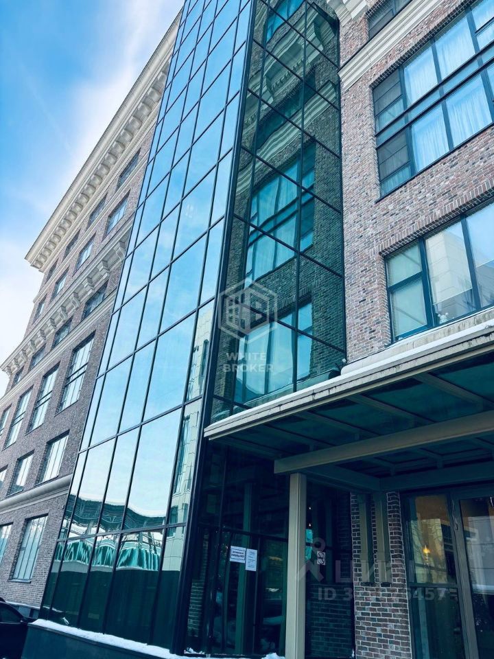 Продажа 3-комн квартиры на вторичном рынке Верейская улица, 29С151