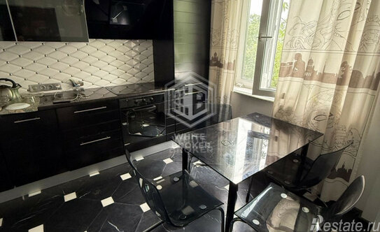 Продажа 2-комн квартиры на вторичном рынке улица Академика Анохина,  д. 26 к3