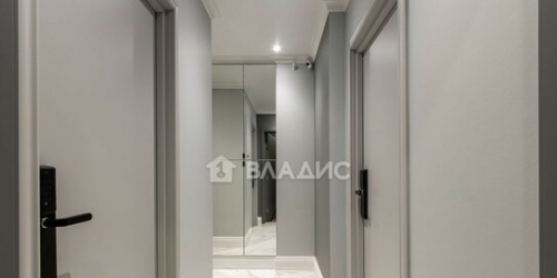 3-комн квартира Социалистическая улица,  д. 21