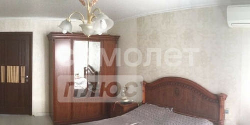 3-комн квартира улица Полбина,  д. 2