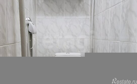 Продажа 4-комн квартиры на вторичном рынке Тружеников 1-й пер,  д. 17