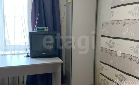 Продажа 1-комн квартиры на вторичном рынке Средний пр-кт,  д. 92