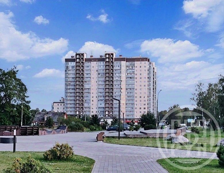 Продажа 1-комн квартиры на вторичном рынке Кировск, Набережная улица, 19