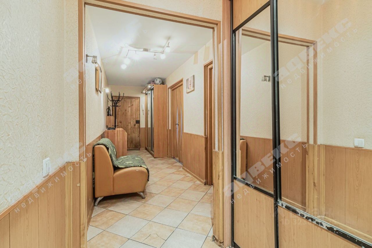 Продажа 3-комн квартиры на вторичном рынке проспект Славы, 43/49