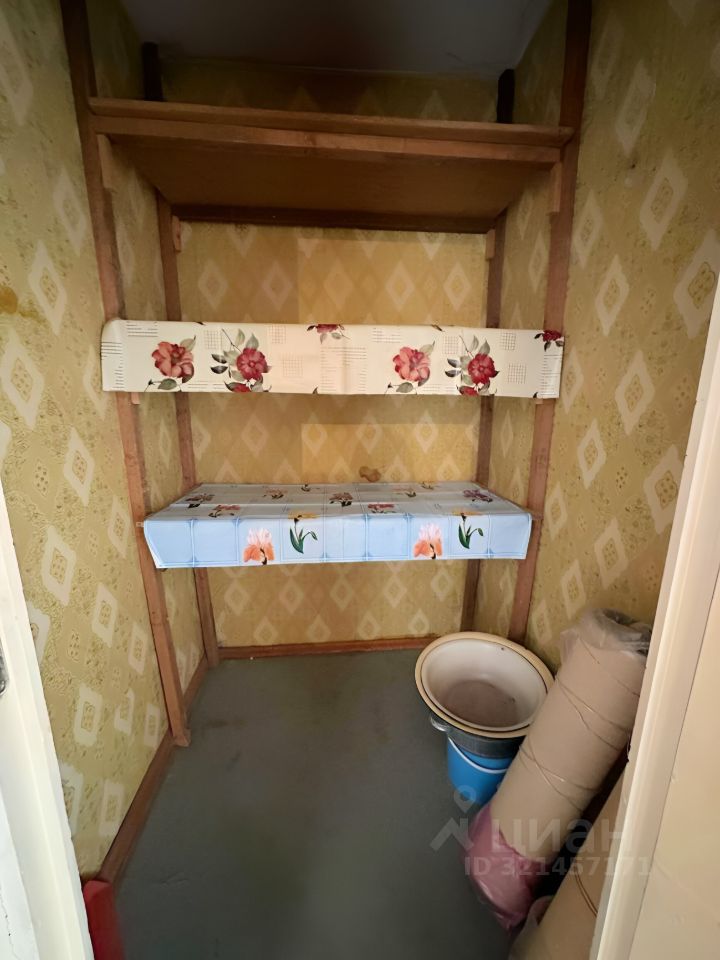 Продажа 2-комн квартиры на вторичном рынке СХТ исторический район, Рощино пгт