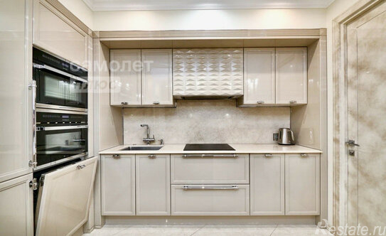 Продажа 3-комн квартиры на вторичном рынке пр-кт Маршала Жукова,  д. 32,  к. 2