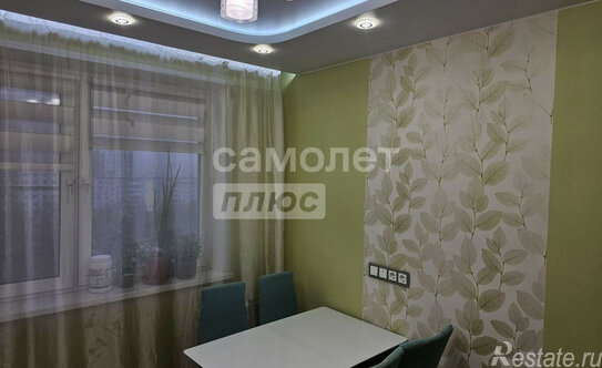 Продажа 2-комн квартиры на вторичном рынке Новоясеневский пр-кт,  д. 12 к1