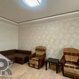 Продажа 2-комн квартиры на вторичном рынке Ленинский, бульвар Зелёные Аллеи,  д. 1