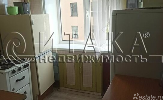 Продажа 2-комн квартиры на вторичном рынке Выборг, Офицерская улица,  д. 4