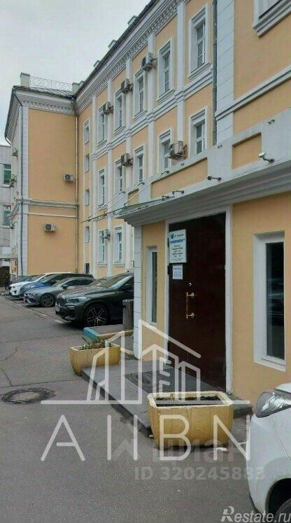 Продажа офиса Кожевнический 1-й пер,  д. 8