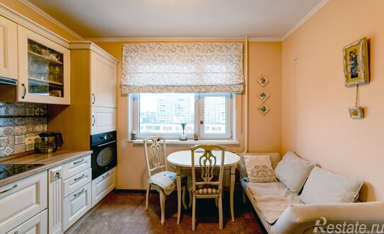 Продажа 3-комн квартиры на вторичном рынке Героев Панфиловцев ул,  д. 11 к2