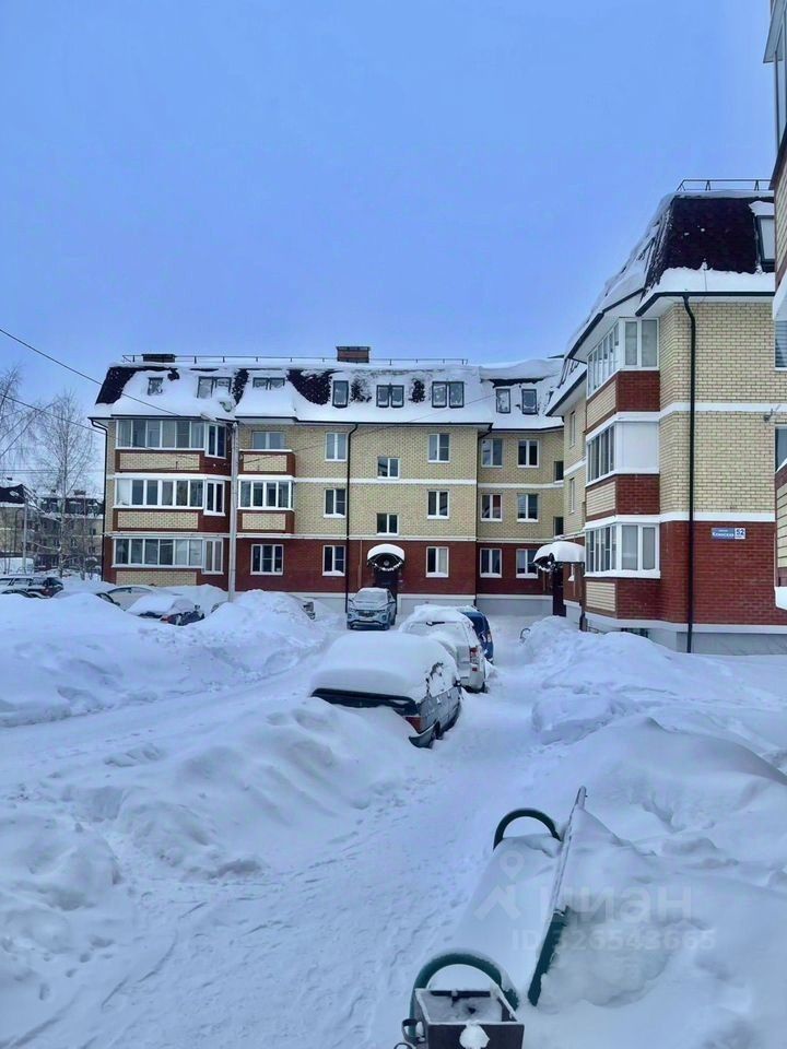 Продажа 2-комн квартиры на вторичном рынке Клин, Клинская улица, 52к2