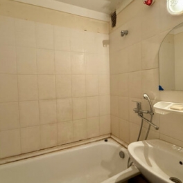 Продажа 3-комн квартиры на вторичном рынке Красное Село г, Спирина ул,  д. 5,  к. 1