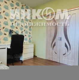 Продажа 2-комн квартиры на вторичном рынке Красная горка, улица Гоголя,  д. 3