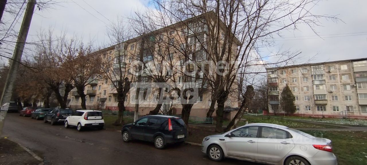 Продажа 2-комн квартиры на вторичном рынке Чехов, улица Гагарина, 49