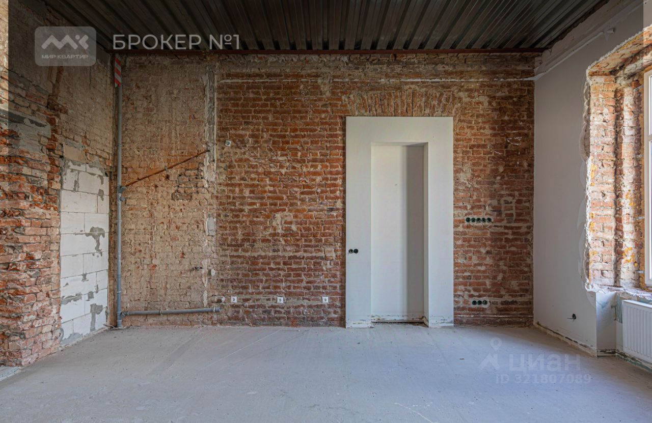 Продажа 6-комн квартиры на вторичном рынке Миллионная улица, 29