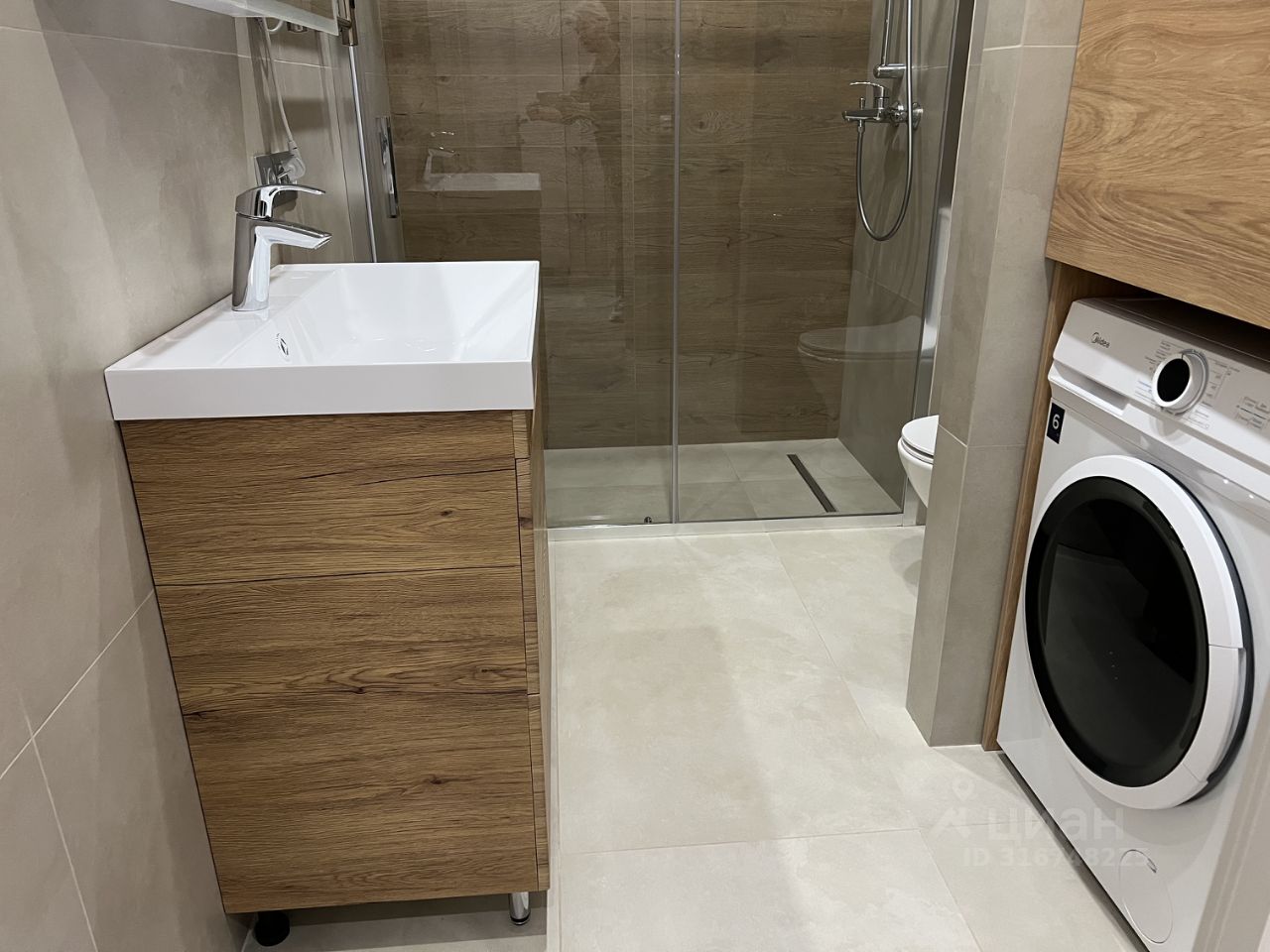 Аренда 2-комн квартиры на вторичном рынке Севастопольский проспект, 22А