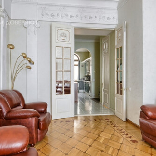 2-комн квартира Кирочная улица