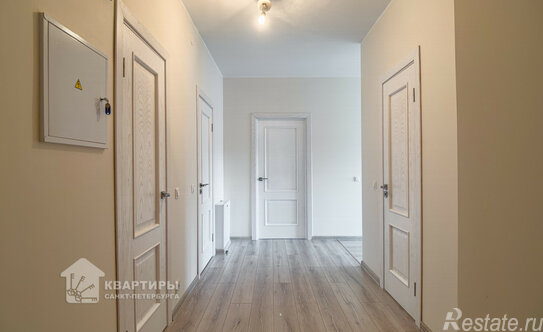 Продажа 3-комн квартиры на вторичном рынке ул Мебельная,  д. 49/92