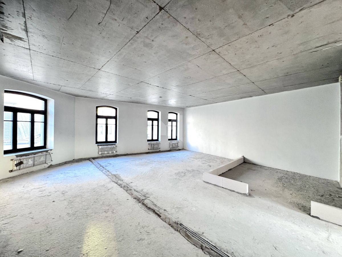 Продажа 5-комн квартиры на вторичном рынке Нащокинский переулок, 8