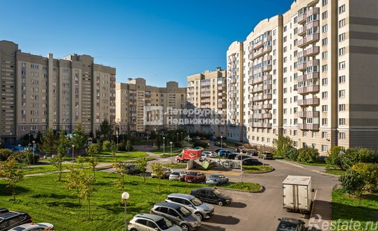 Продажа 1-комн квартиры на вторичном рынке улица Маршала Захарова,  д. 16 к2