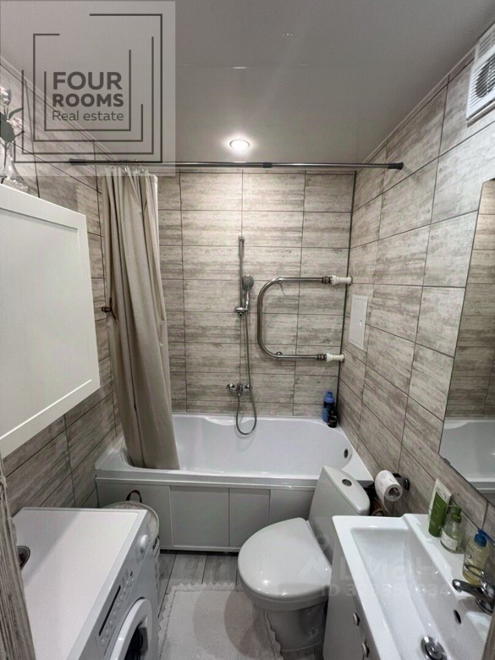 Продажа студии Мурино, проспект Авиаторов Балтики, 31