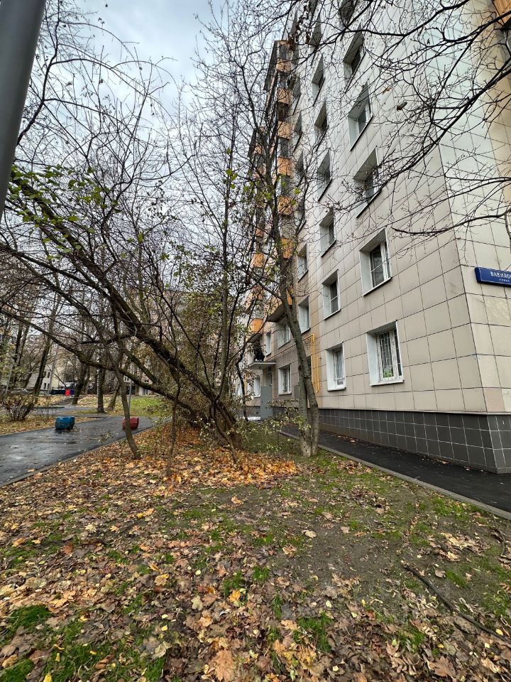 Продажа 2-комн квартиры на вторичном рынке улица Вавилова, 70К1