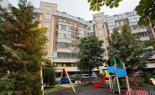 Продажа 4-комн квартиры на вторичном рынке Аптекарская наб,  д. 6