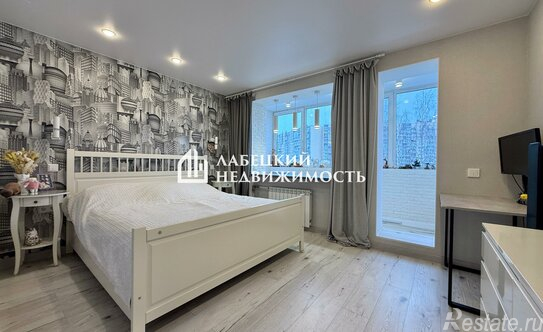 Продажа 3-комн квартиры на вторичном рынке Индустриальный пр-кт,  д. 29