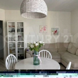 Продажа 3-комн квартиры на вторичном рынке Кирочная улица,  д. 64