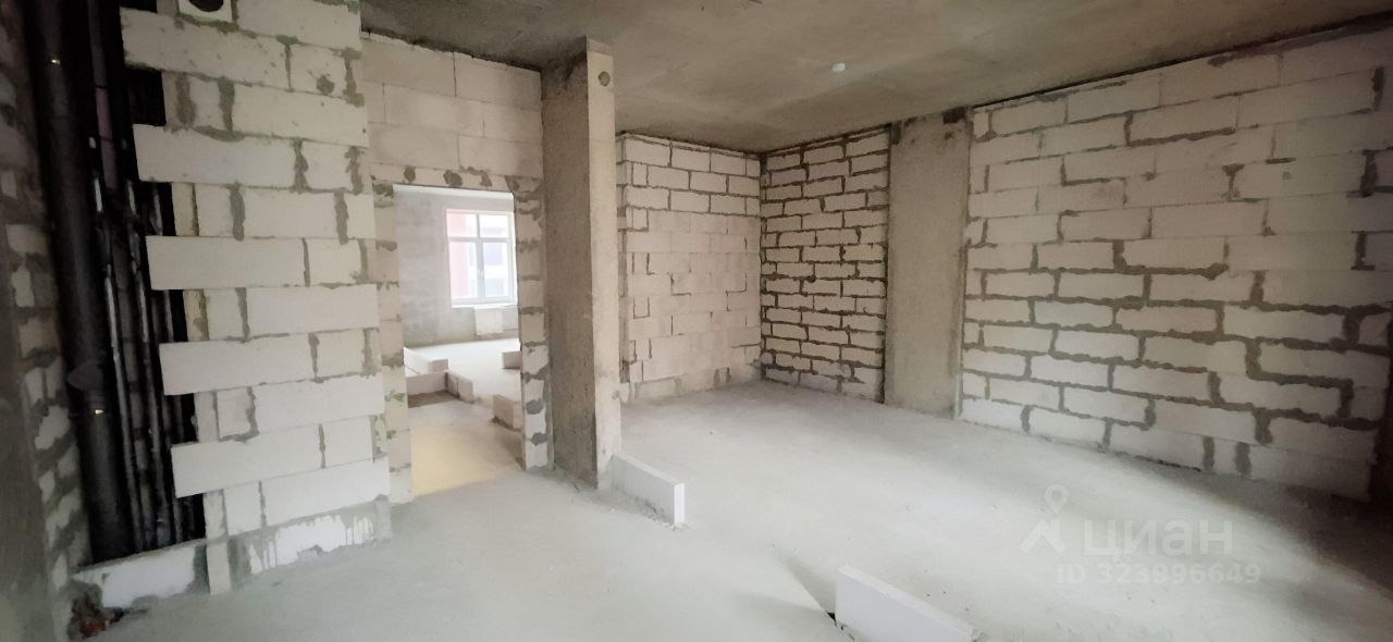 Продажа 3-комн квартиры на вторичном рынке Сабурово пгт, улица Рождественская, 4