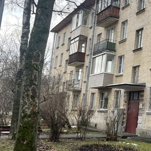 2-комн квартира улица Пограничника Гарькавого, 16К5