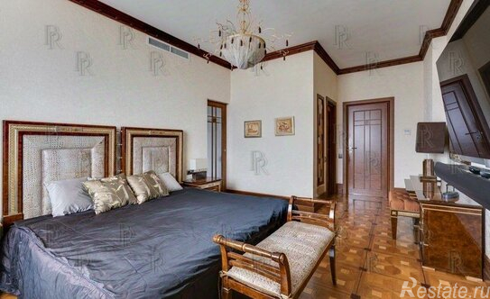 Продажа 4-комн квартиры на вторичном рынке Тверской-Ямской 1-й пер,  д. 11