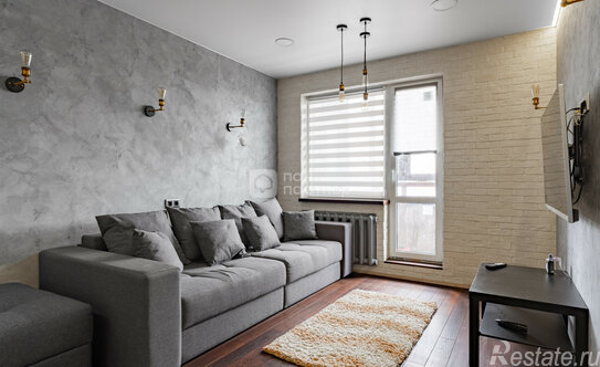 Продажа 2-комн квартиры на вторичном рынке Карпатская М. ул,  д. 17