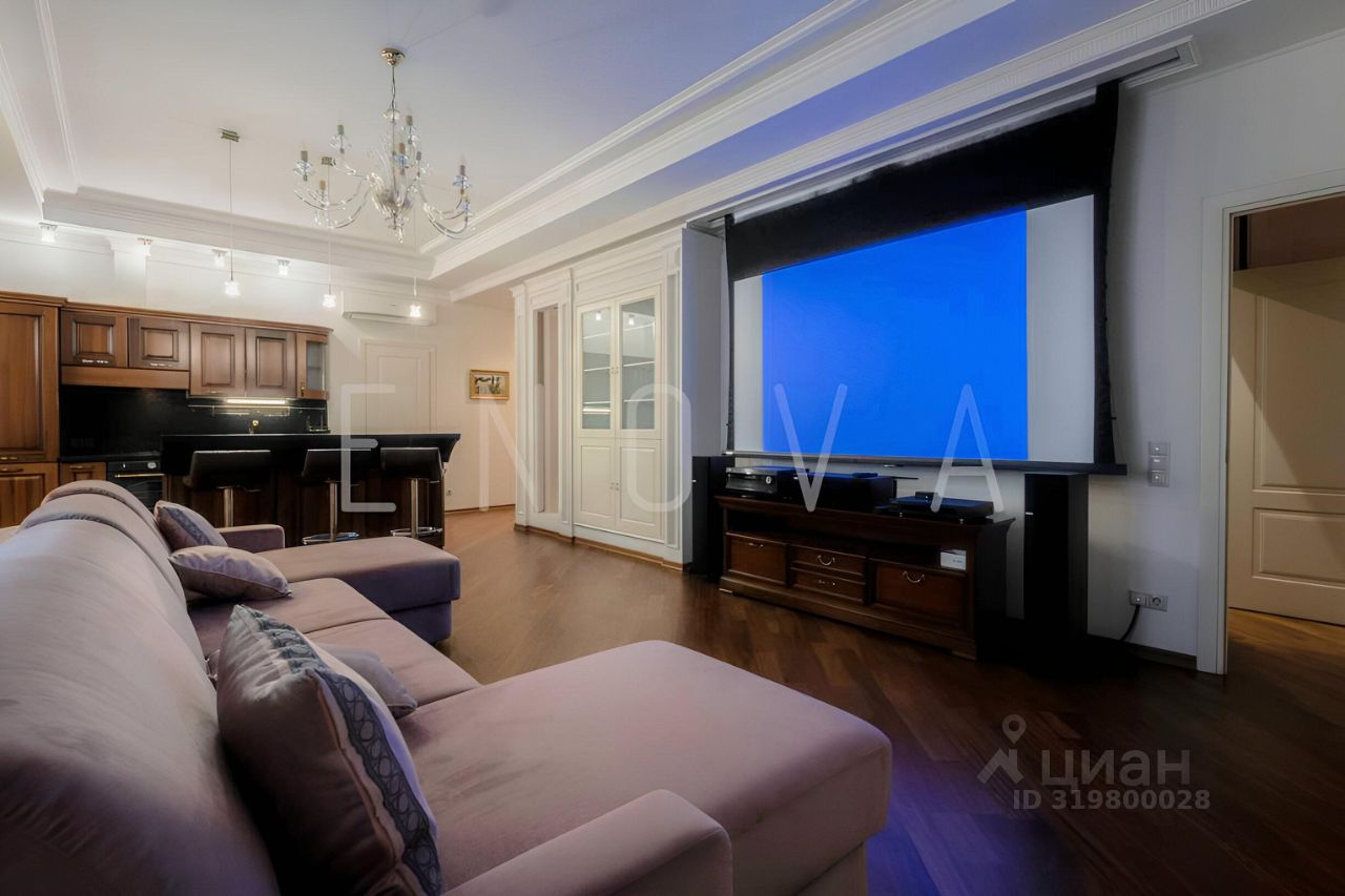 Продажа 2-комн квартиры на вторичном рынке улица Дмитрия Ульянова, 31