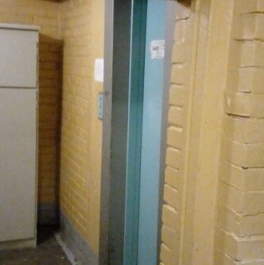 Продажа 3-комн квартиры на вторичном рынке улица Мосина,  д. 5