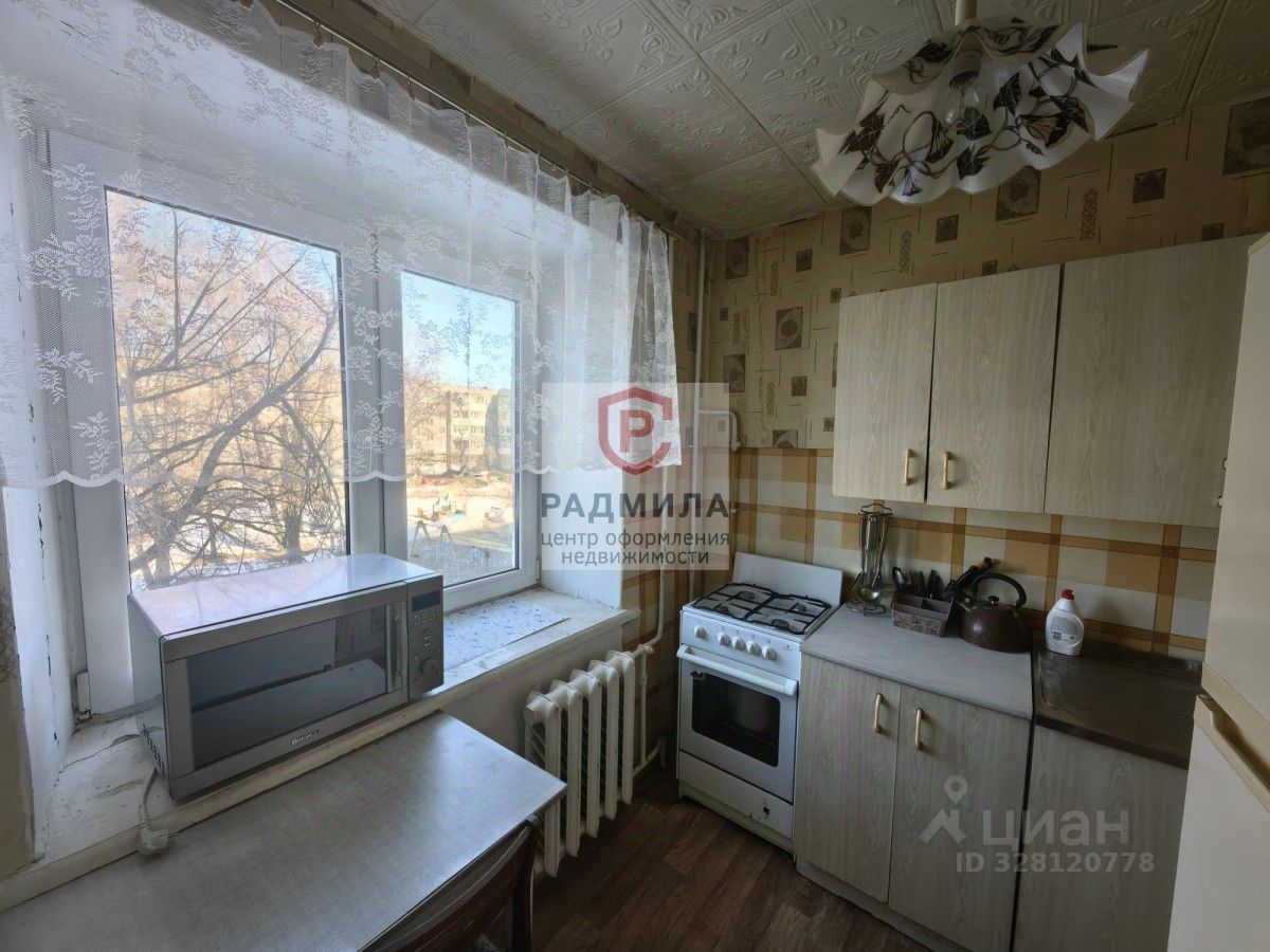 Продажа 1-комн квартиры на вторичном рынке Пересвет, Советская улица,  д. 2б