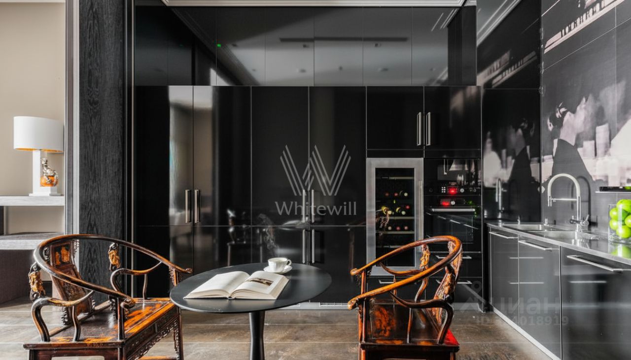 Продажа 4-комн квартиры на вторичном рынке Серебряническая набережная, 19