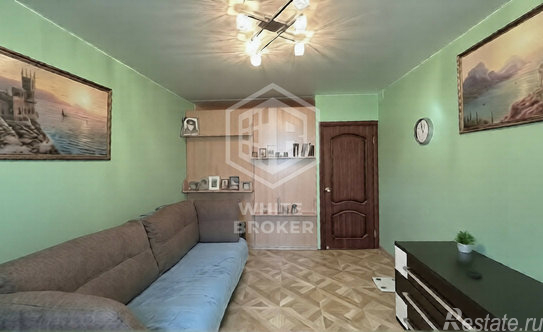 Продажа 2-комн квартиры на вторичном рынке Якорная улица,  д. 9