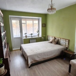 Продажа 1-комн квартиры на вторичном рынке Гатчина, ул Лейтенанта Шмидта,  д. 4