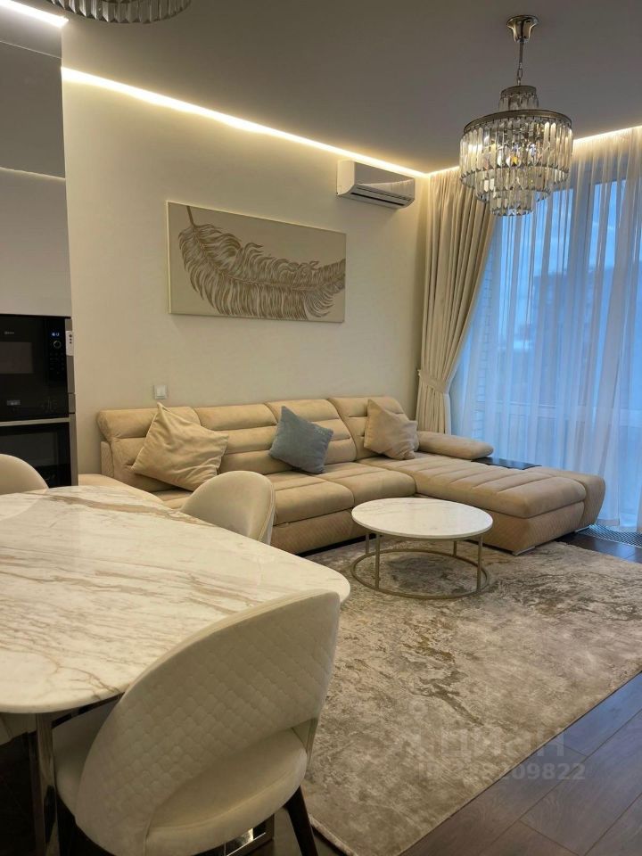 Продажа 3-комн квартиры на вторичном рынке Гжатская улица, 5к1