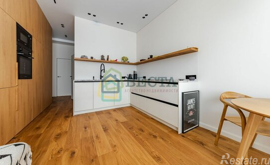 Продажа 1-комн квартиры на вторичном рынке Обуховской обороны пр-кт,  д. 70,  к. 3