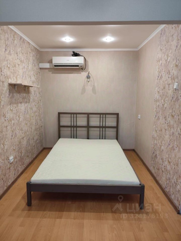 Аренда 1-комн квартиры на вторичном рынке Новоизмайловский проспект, 34К1