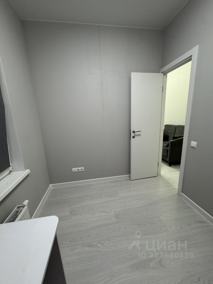 Аренда 1-комн квартиры на вторичном рынке Отрадное пгт, улица Парковая, 1