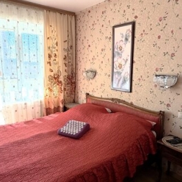 Продажа 4-комн квартиры на вторичном рынке Подольск, Тепличная улица,  д. 11