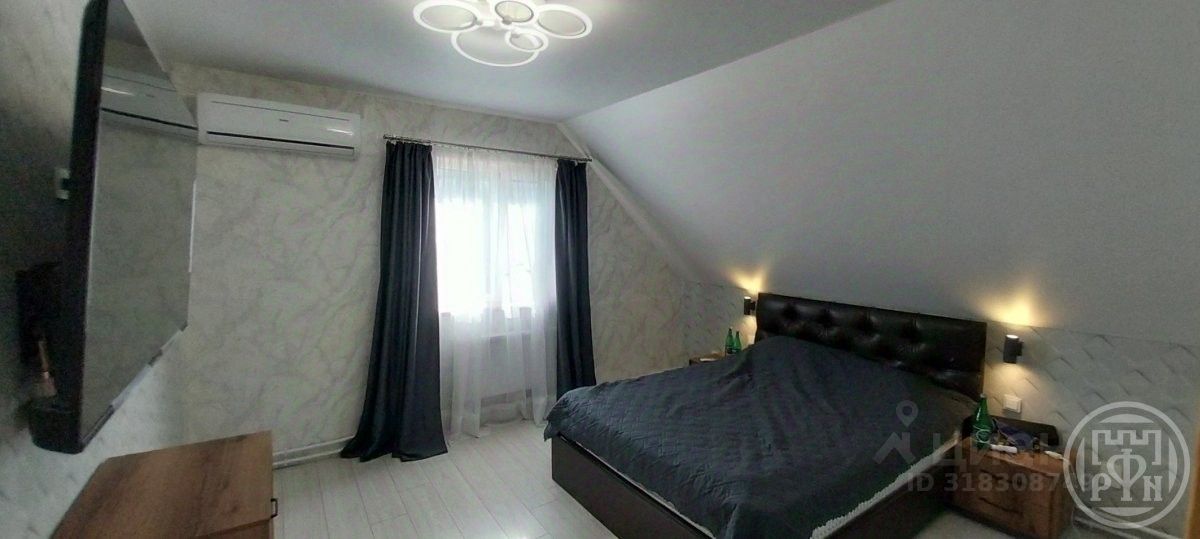 Продажа дома Павлово пгт, улица Набережная Реки Мги, 28А