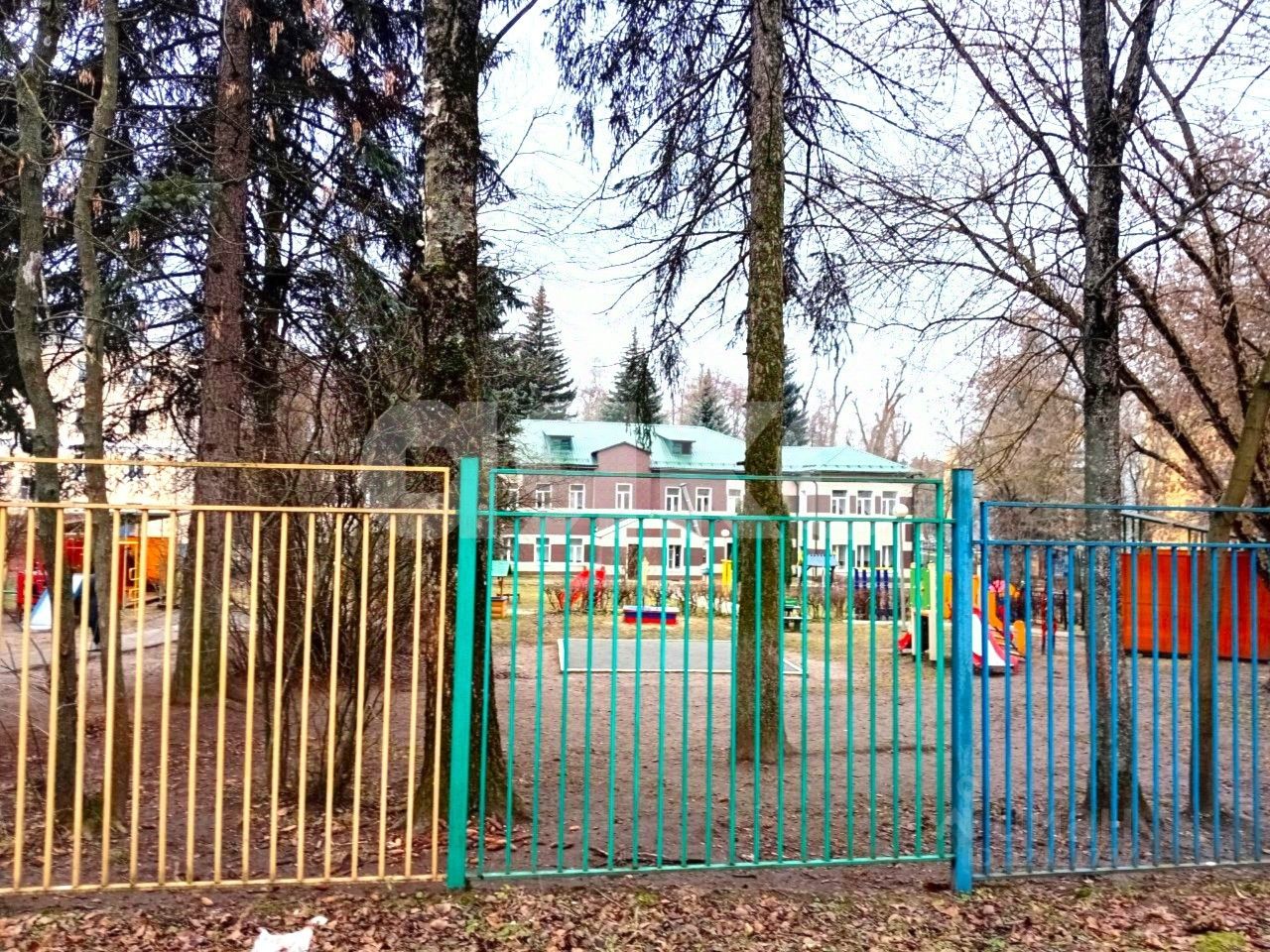 Продажа 1-комн квартиры на вторичном рынке Центральный мкр, улица Октябрьская,  д. 6